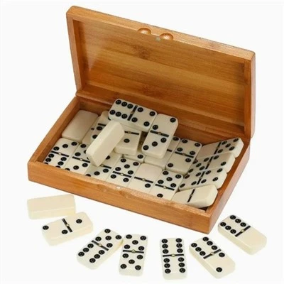 Domino-Spiel mit Holzbox, personalisierte Geschenke